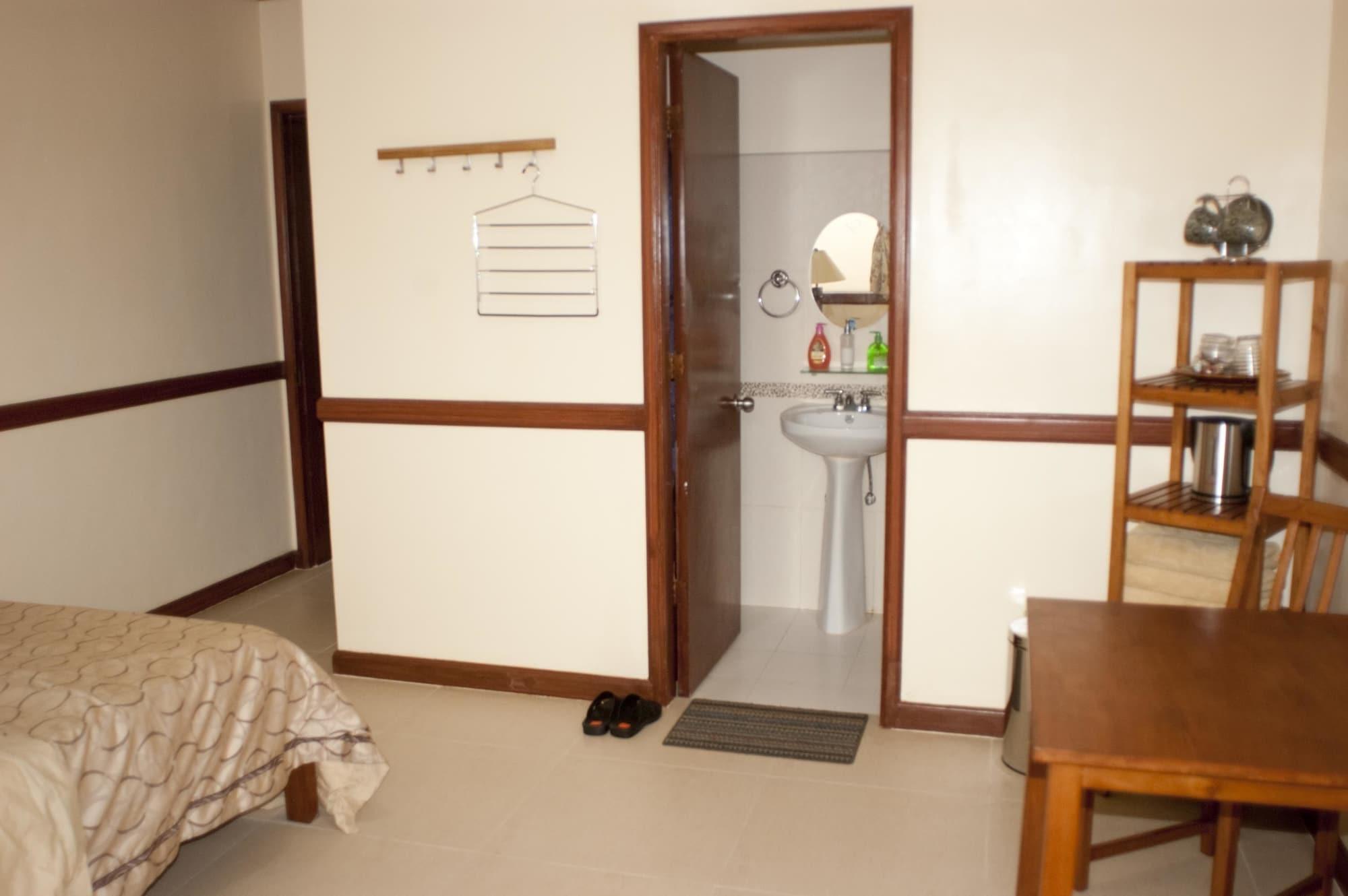 Punta House Lapu-Lapu City Exterior foto