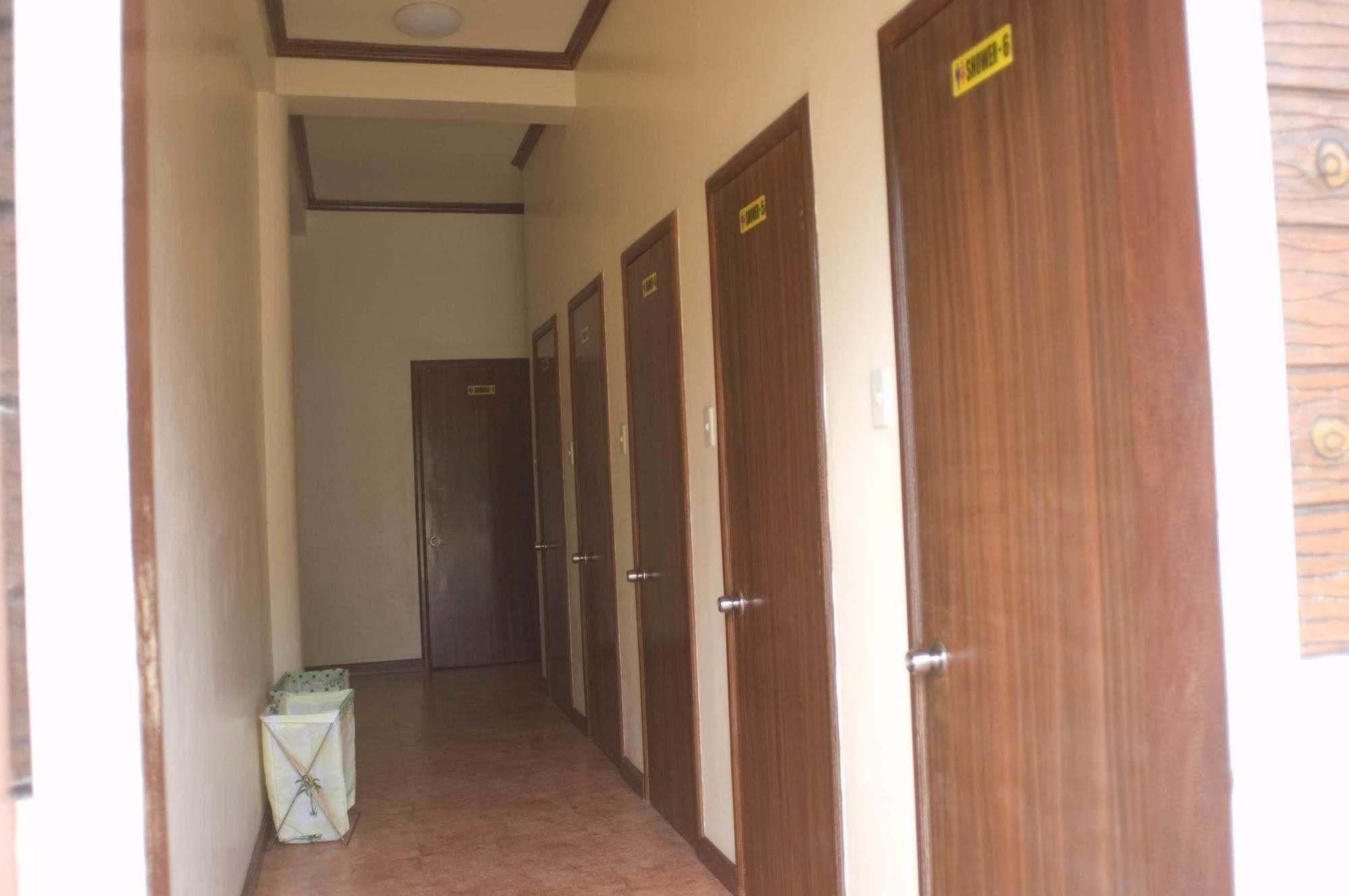 Punta House Lapu-Lapu City Exterior foto